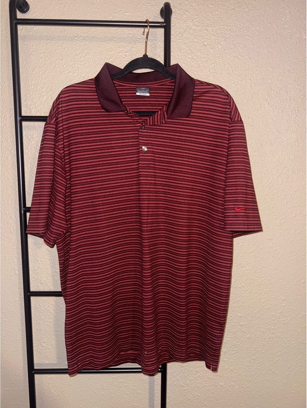 Nike Dri-FIT Red and burgundy Striped Polo Shirt Size L